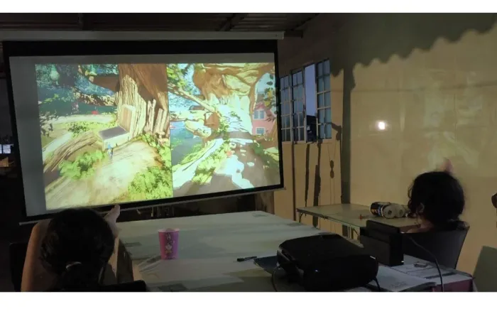 Tela para projetor retrátil com formato cinema