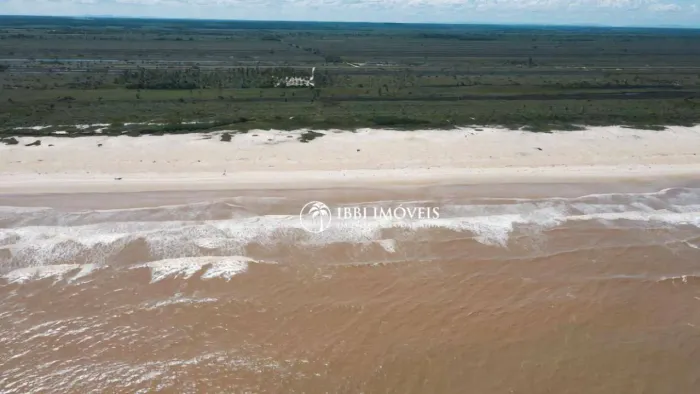 Área de praia 100% pé na área 3 km de frente mar Ba