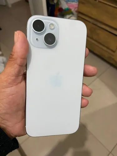 Celular iPhone 15