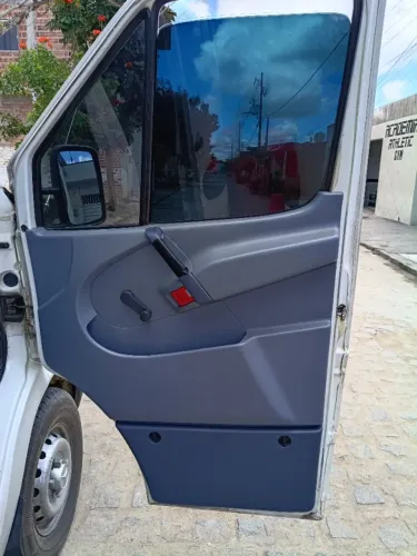 Mercedes-Benz Sprinter 310 Van Luxo/exec. 12/14l Dies. 1997