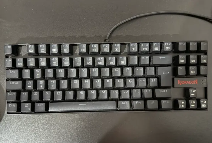 Vende-se teclado gamer Redragon