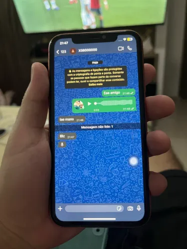 iPhone XR 128g Laranja