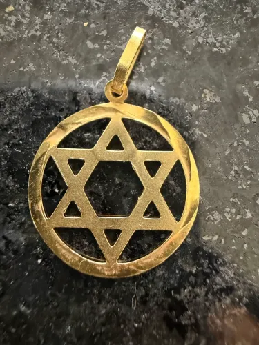 Pingente de ouro estrela de Davi
