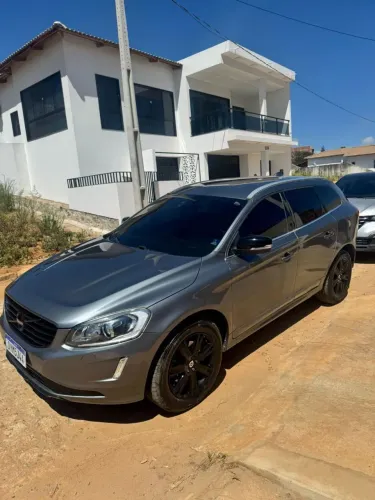 Volvo XC 60 D-5 Kinetic 2.4 AWD Diesel 5P 2017