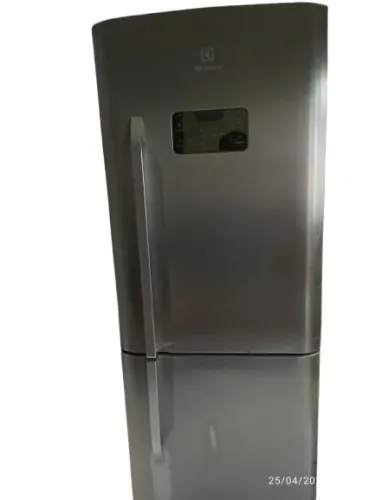 Geladeira Electrolux Inverse 454L Inox (DB53X( leiam o anúncio