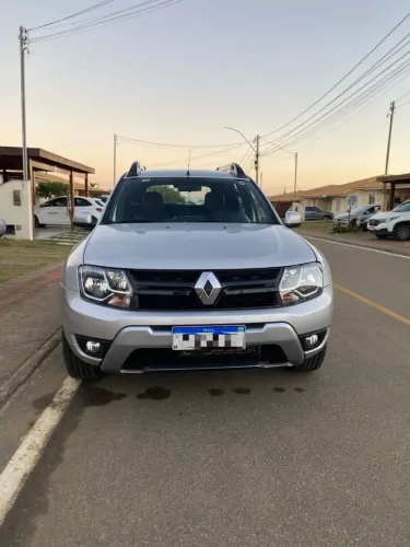 Renault Duster Dynamique 2.0 Hi-flex 16V Aut. 2016