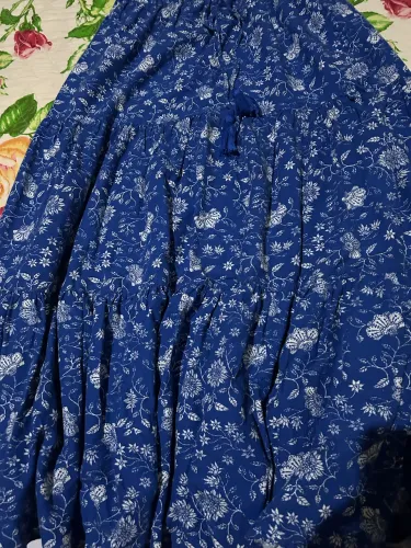 Saia azul longa