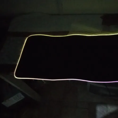 Mouse pad gamer com led...80 cm comprimento e 30 de largura
