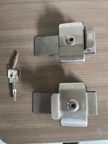 Kit 2 Fechaduras JBM para Porta Correr de Vidro