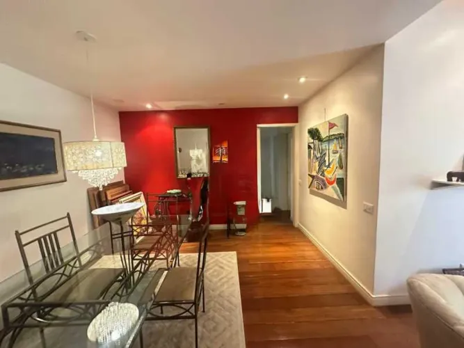 Apartamento - / Residencial / Cosme Velho