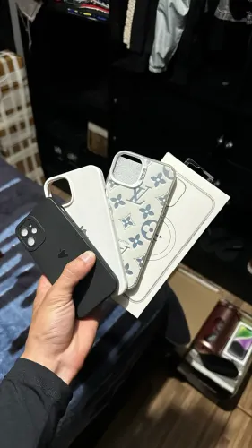 Capinhas iPhone 14 e 12mini