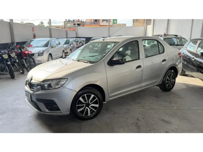 Renault Logan Life Flex 1.0 12V 4P Mec. 2021
