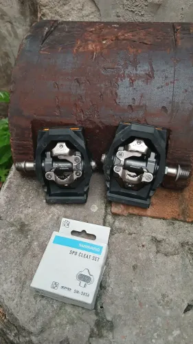 Pedal shimano PD - T 700