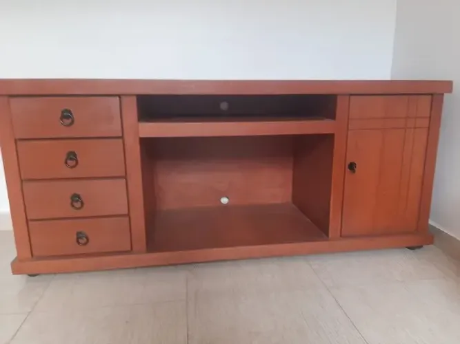 Rack para TV em Madeira