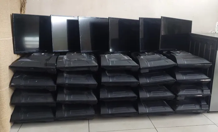 Lote de 50 tv de 28 polegadas da philco 