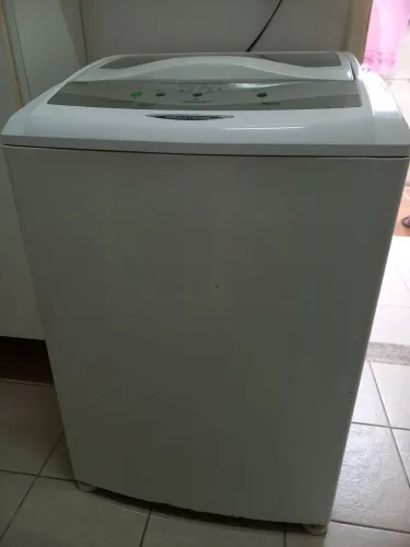 Máquina de lavar roupas