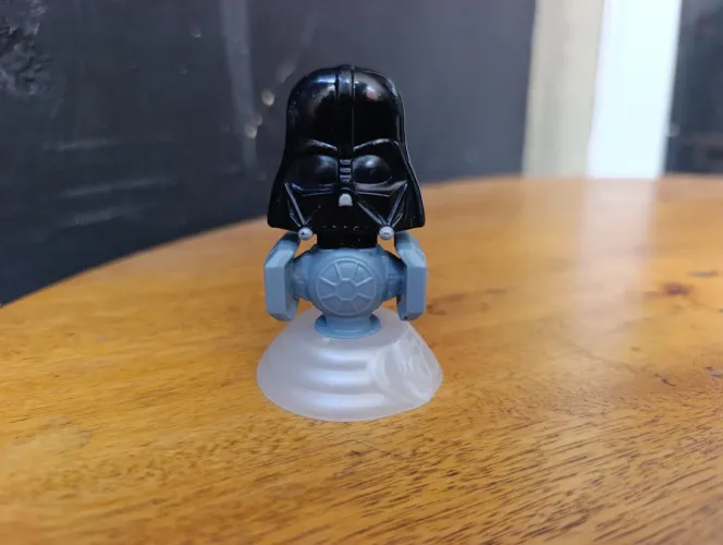 DARTH VADER 100 ANOS DISNEY MCDONALD'S MC LANCHE FELIZ 