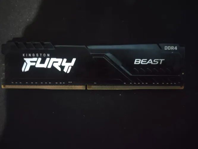 Memória RAM Kingston Fury Beast 8GB DDR4 3200MHz