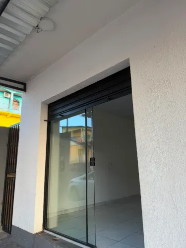 Ponto comercial localizado em Av. Principal no Cj. Mundo Novo