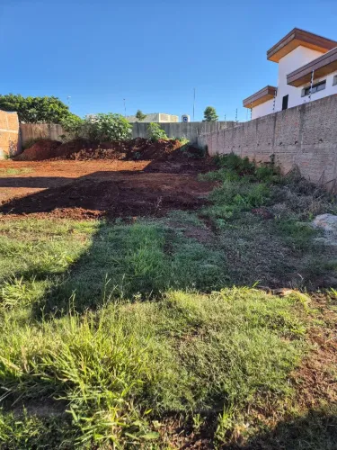 Vende-se terreno 300m² (Terras de Treviso)