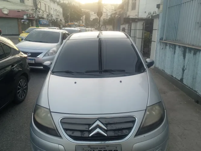 Citroen C3 GLX 1.4/ GLX Sonora 1.4 Flex 8V 5P 2009