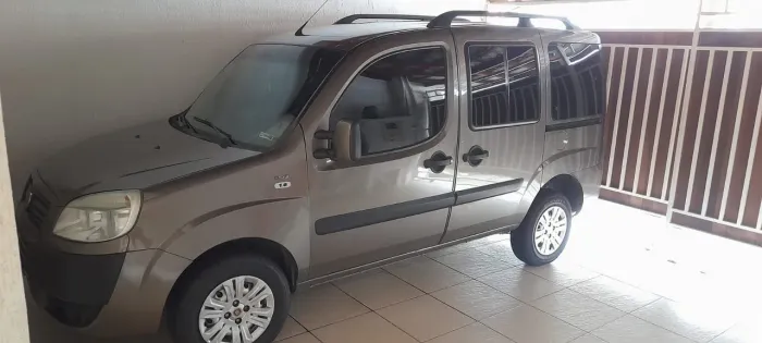 Fiat Doblo HLX 1.8 MPI Flex 5P 2011