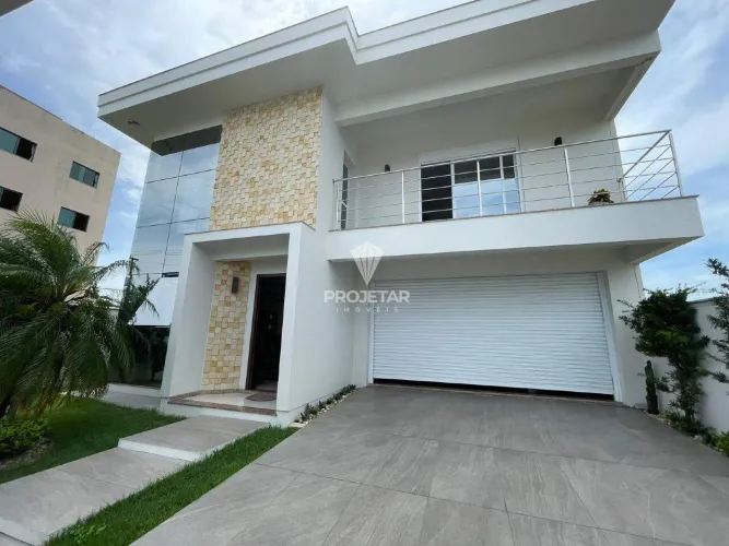 Casa à venda em Sombrio no bairro Centro