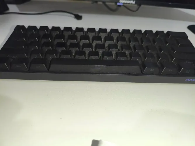 TECLADO MAGNÉTICO FUN60E