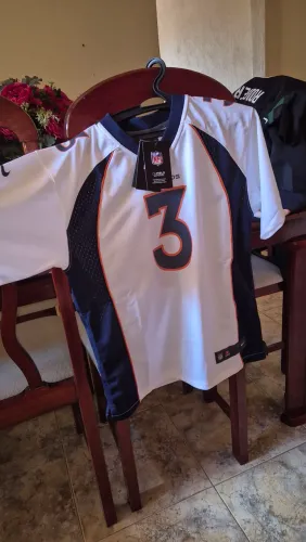 Jersey NFL original - Tamanho G juvenil - Denver Broncos #3 Wilson