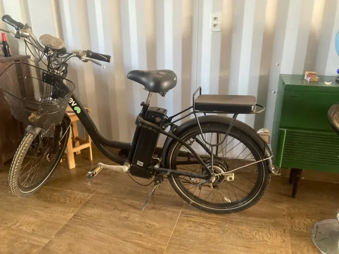 Bicicleta Lev E-bike L Aro 24