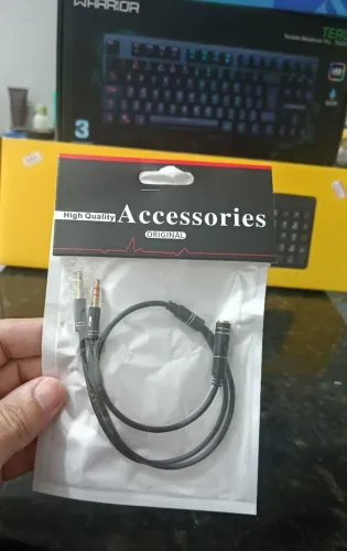 Adaptador P2 Fêmea x 2xP2 Macho