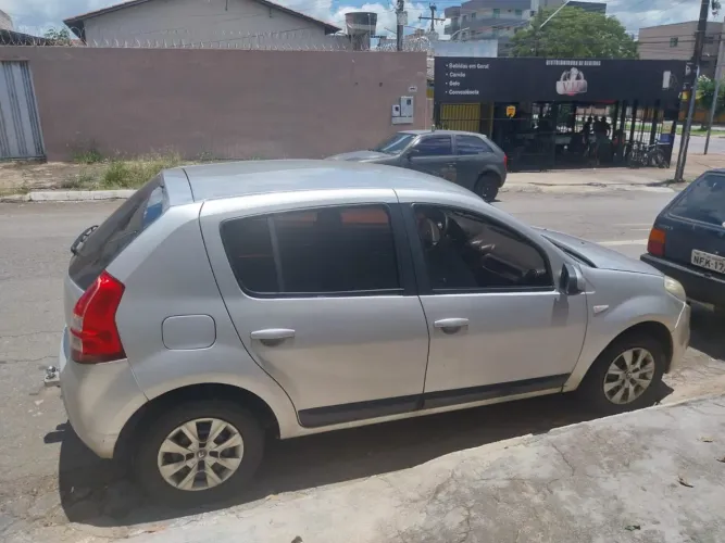 Renault Sandero Expression Hi-flex 1.0 16V 5P 2012