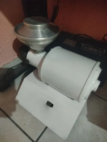Máquina de moer tempero café usada funcionado 