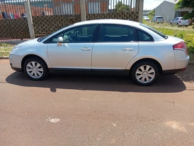Citroen C4 Pallas GLX 2.0/ 2.0 Flex Aut. 2010