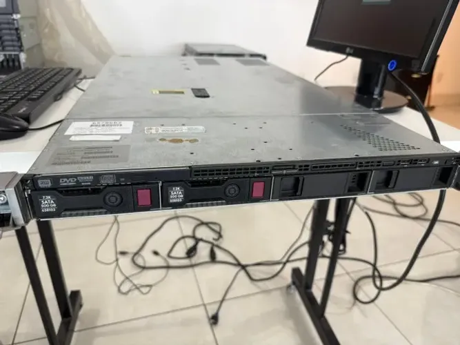 Servidor HP ProLiant DL320e Gen8 | Xeon E3-1240 V2 | 16GB RAM | Rack 1U