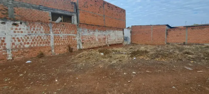 Terreno para alugar e à venda no bairro Cidade Nova em Santa Bárbara d`Oeste/SP.