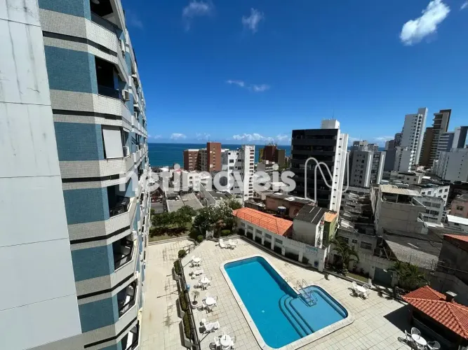 APARTAMENTO A VENDA NA BARRA UM QUARTO