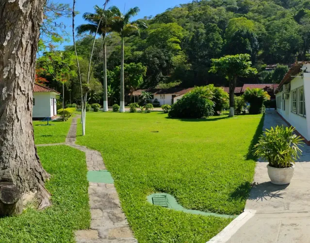 EXCELENTE SITIO PARA VENDA NA TAQUARA A 30 MINUTOS DO CENTRO DA BARRA DA TIJUCA