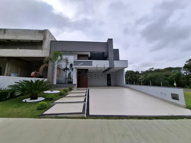 Sobrado à venda em Indaiatuba, Caldeira, com 3 suítes, com 235 m²