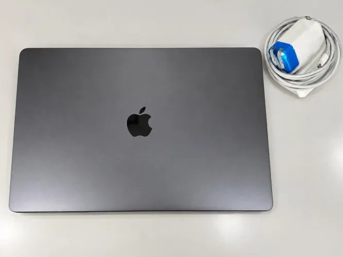 Macbook Pro 2018 - i5 8gb ram 256gb Armazenamento Notebook Apple Barato