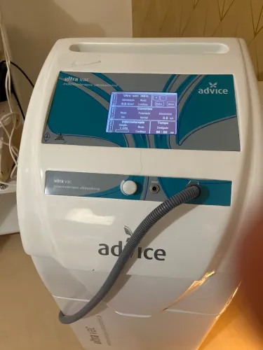 Aparelho de ultrassom com vácuo 