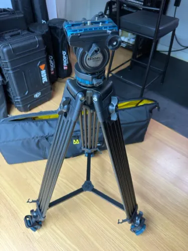 Tripé Benro KH26PC Profissional com Cabeça Fluida 6,8kg + Bolsa