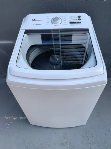 Máquina Electrolux 17 KG semi nova