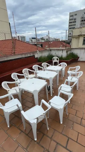 Cadeira de plástico, preço unitário