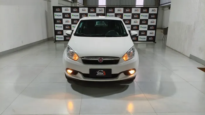 Fiat Grand Siena Attrac. 1.4 EVO F.flex 8V 2015