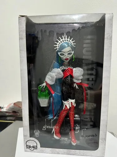 Monster High Ghouluxe Ghhoulia