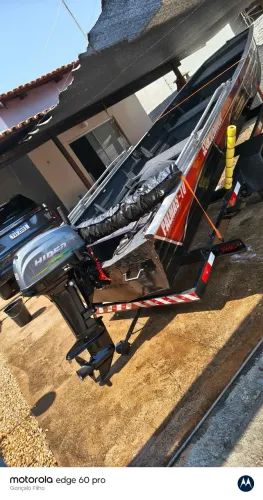 Vendo Barco de alumínio, lazer e pesca, 5 metros