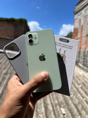 iPhone 12 PRA VENDER LOGO