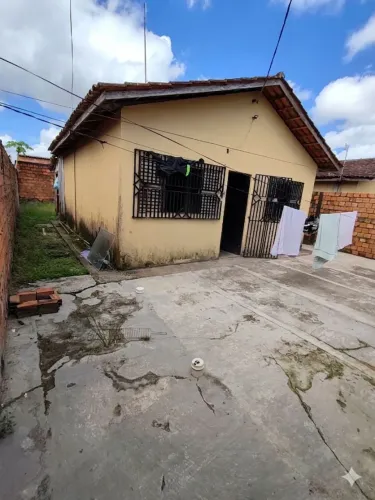 Casa a venda BAIRRO JAPIIM