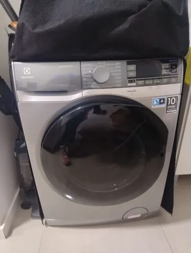 Máquina Lava e Seca 11Kg Electrolux